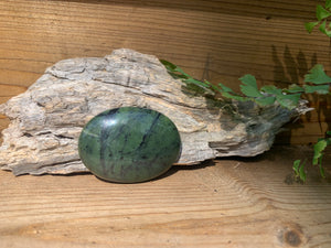 Jade Palm Stone - Nephrite