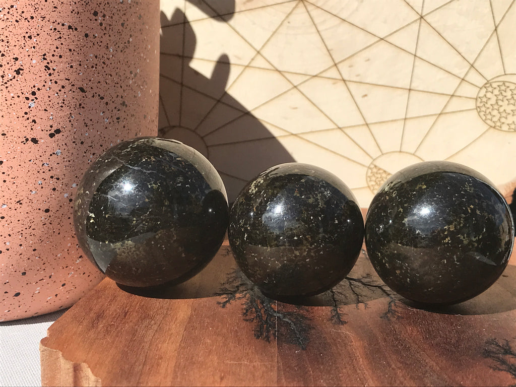 Coppernite Sphere - Medium